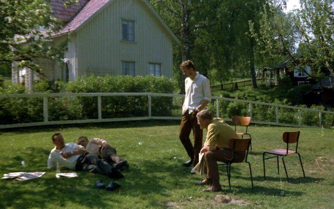 Söndagsförmiddag vid Aksels café
